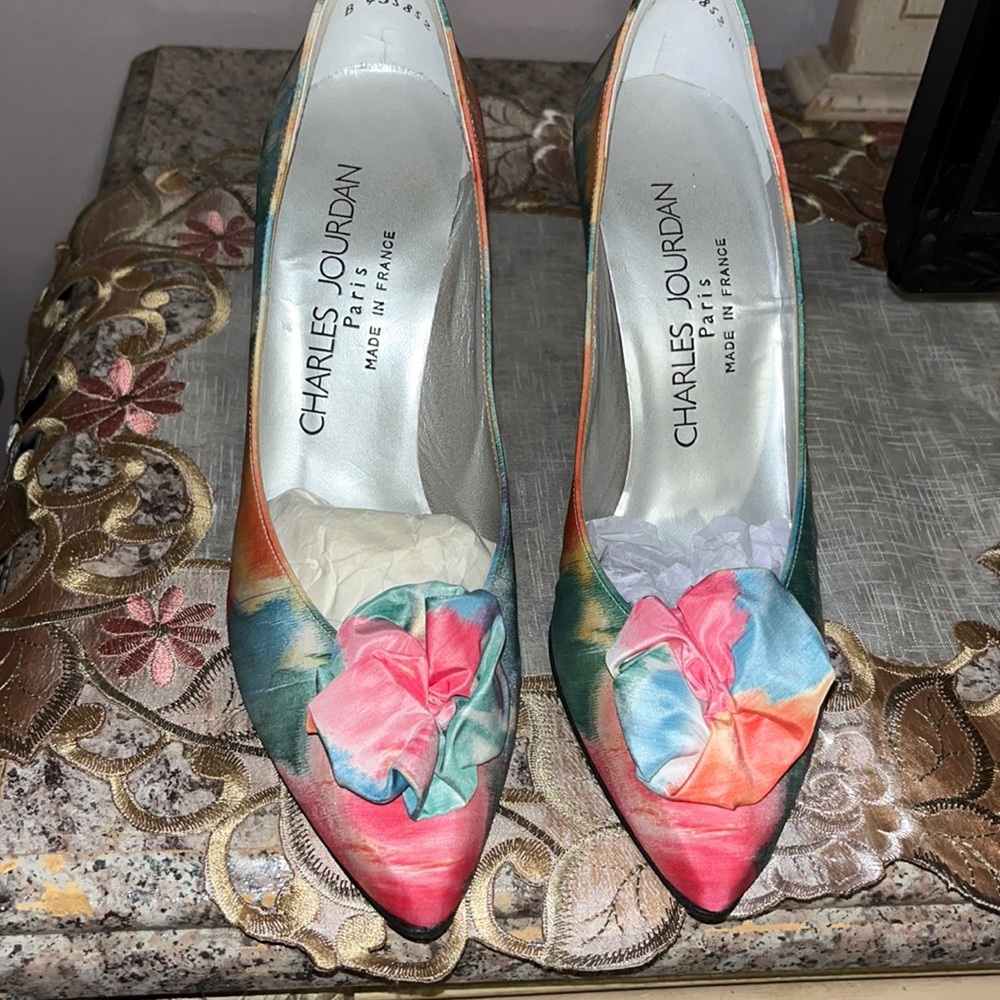 Just amazing shoes!!!new never worn !!!